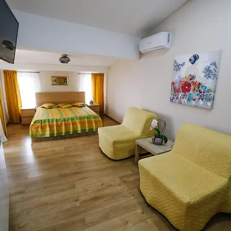 Guest house La Turcu *