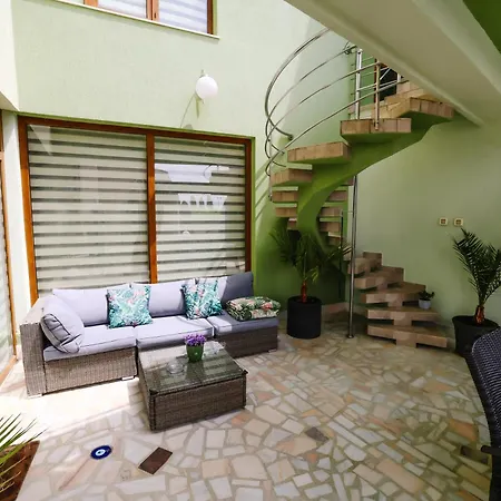 La Turcu Guest house *